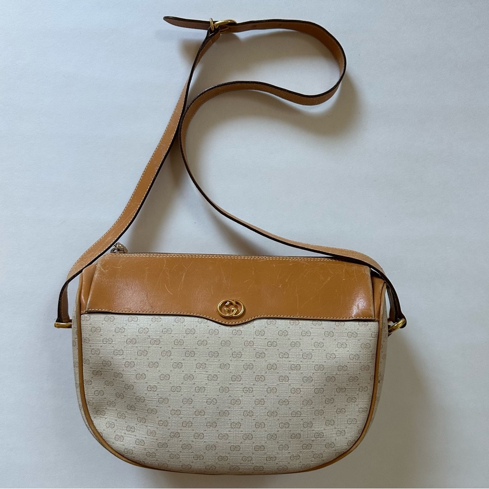 GUCCI // vintage crossbody